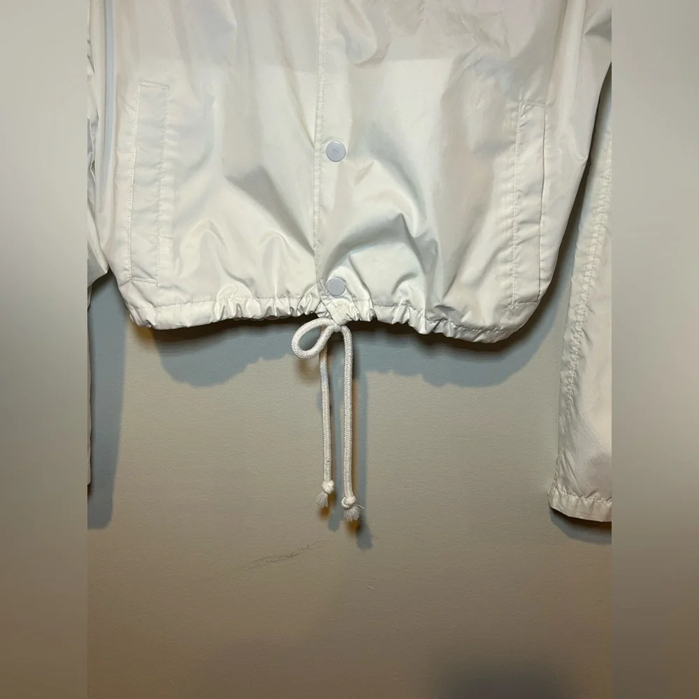 Champion White Windbreaker Jacket Small Womenโs Logo Tape Cropped - Picture 5 of 13